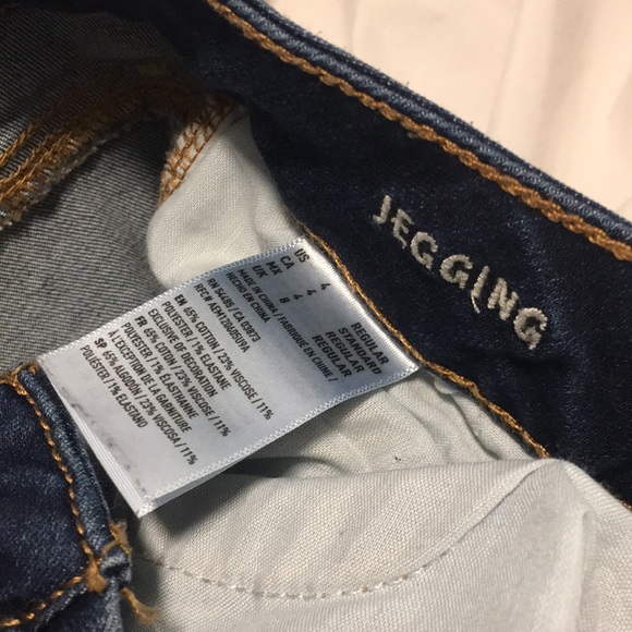 SOLD 🚫 American Eagle Jegging - Picture 3 of 3